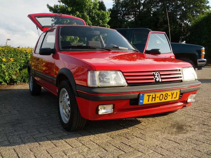 Illustration for article titled My 1988 Peugeot 205 GTi, a lot of blood sweat and happy tears